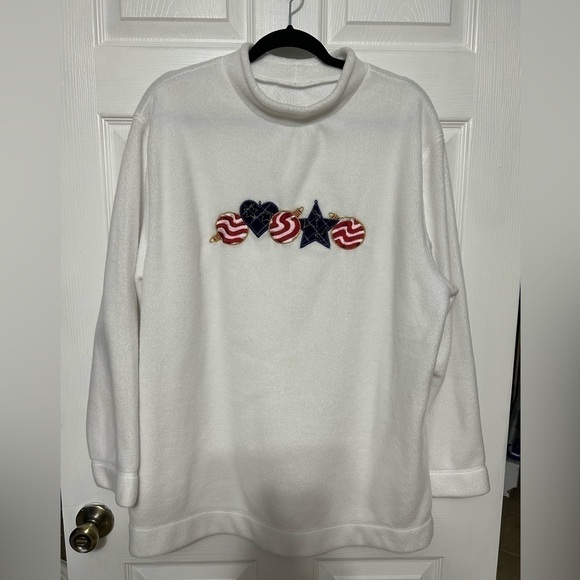 CHRISTMAS Sweater - Picture 1 of 6